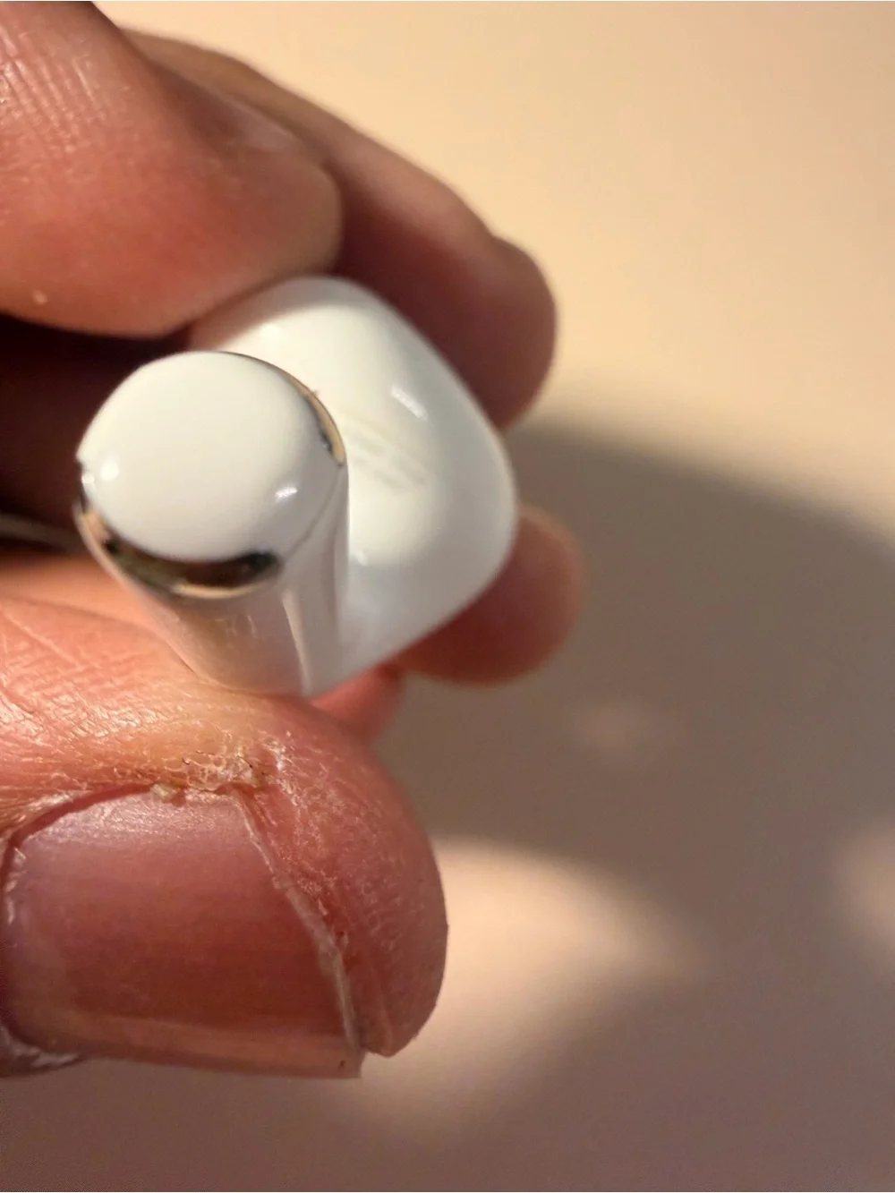 Apple Right Earbud in White with Black Mesh Detail